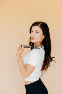 experienced hairstylist