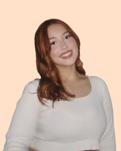 emilee associate stylist