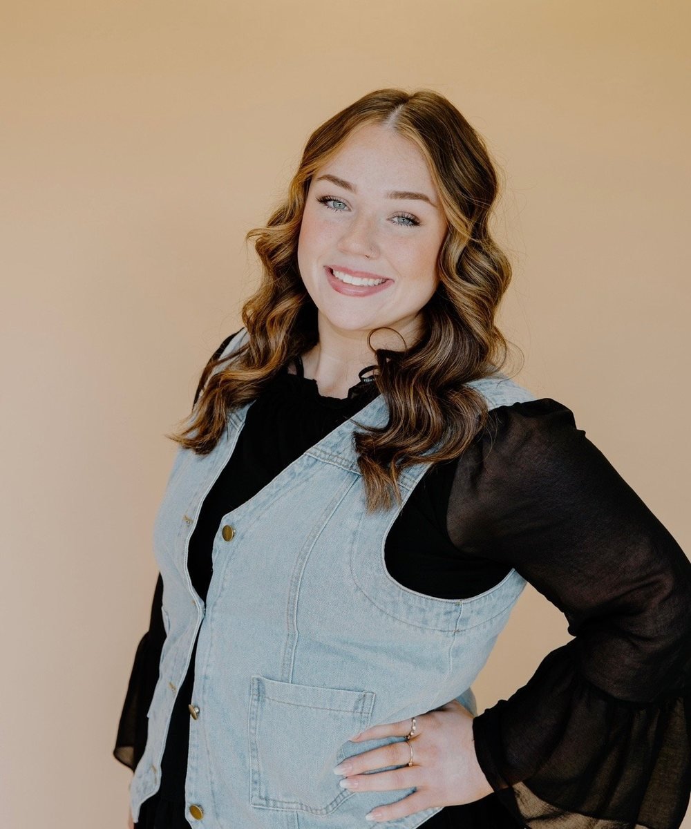Olivia, stylist at Studio 39 Salon Kansas City