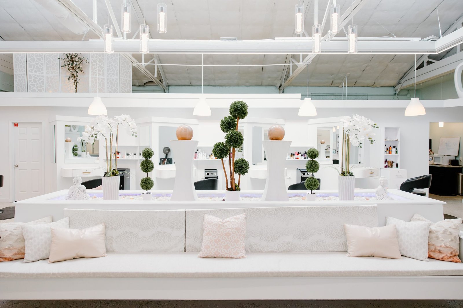top rated stylists salon space